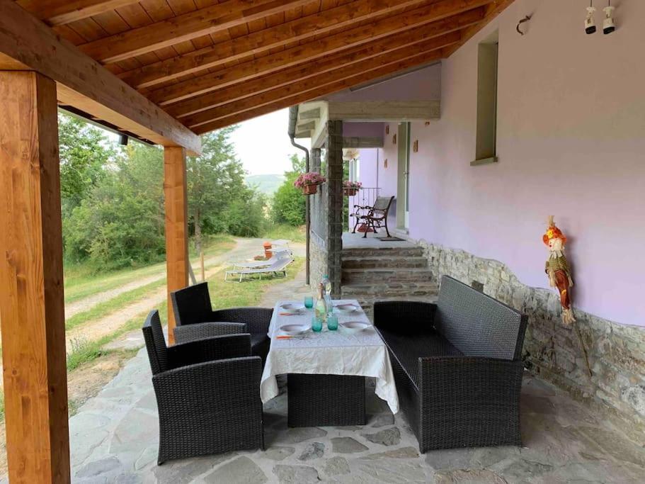 La Casa Sulla Collina Villa Varsi Buitenkant foto