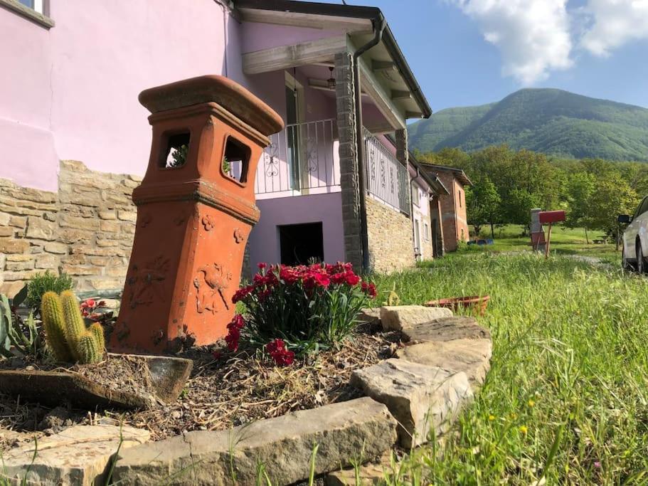La Casa Sulla Collina Villa Varsi Buitenkant foto